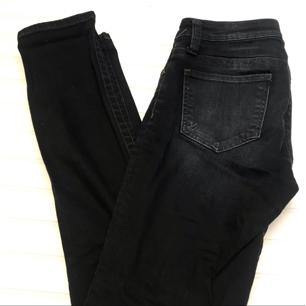 KUT from the Kloth Staight leg jeans 6L